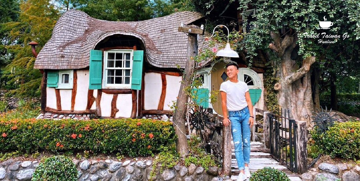 花蓮鷺鷥咖啡:鷺鷥咖啡位於花蓮鳳林鎮,隱藏在森林鄉間的異國夢幻咖啡廳,園區也有跟山姆先生咖啡館一樣的童話世界裡的精靈小屋, 山姆先生跟鷺鷥咖啡是親戚關係,區裡的建築都很美彷彿就像是在歐洲一樣,園區的入園門票是100元,門票可以在園區內全額折抵, 園區主要開放的地方有戶外童話花園、玻璃屋座位區、鷺鷥咖啡,其他為住宿的區域沒有對外開放,所以參觀的民眾要注意。