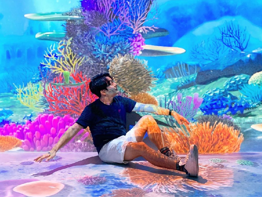 桃園Xpark水族館：大家最期待的Xpark水族館於08/07正式開幕囉！Xpark為台灣首座新都會型水生公園，由日本橫濱八景島打造的全台首座國際級水族館， 4500坪的水族館共有13個主題展區，搭配宮崎駿動畫御用配樂師久石讓的7首曲子環繞著6個展區！